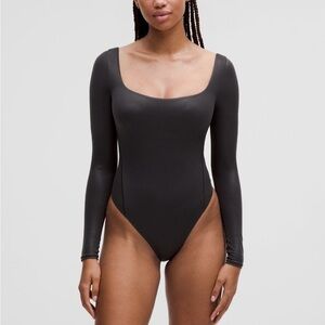 NWT Lululemon Wundermost Ultra-Soft Nulu Square-Neck Long-Sleeve Bodysuit
